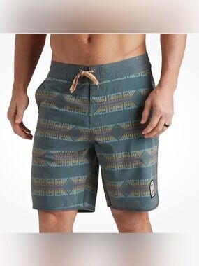 Howler Brothers Bruja Stretch Board Shorts